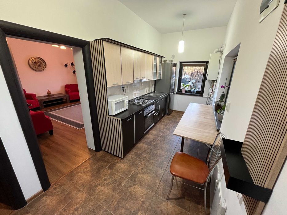 PF Inchiriez apartament in VILA - 2 Camere - Curte - Grigorescu