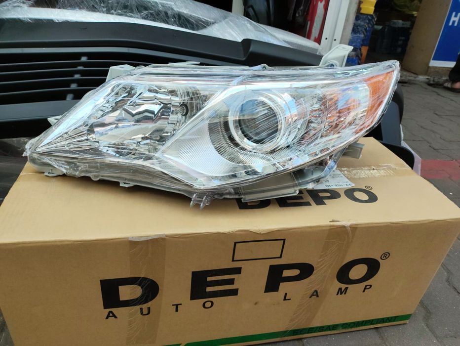Toyota Camry /Камри 50 LE  депо фара тайвань