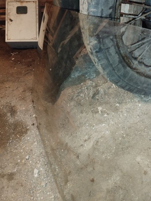 Заднее стекло ваз 2101-07