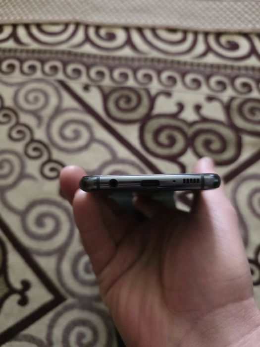 Samsung s10e 128гб