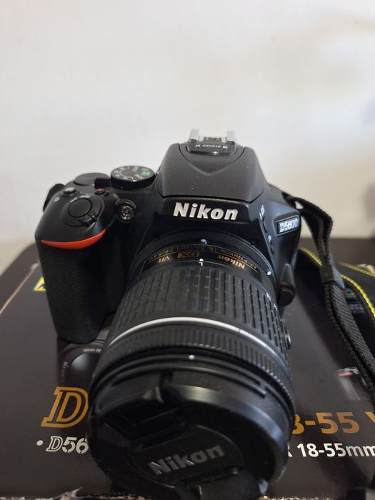 Aparat foto Nikon D 5600