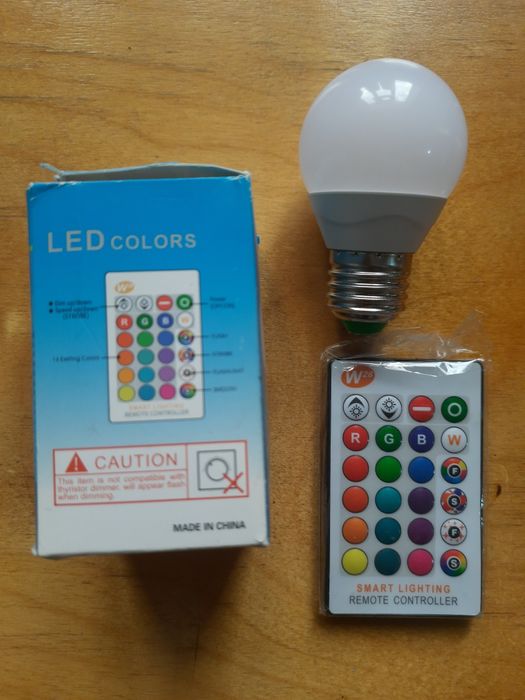 Лампочка светомузика