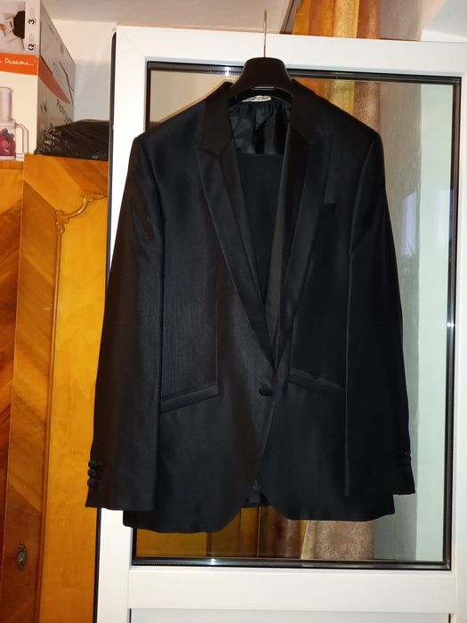 Costum doua piese negru!