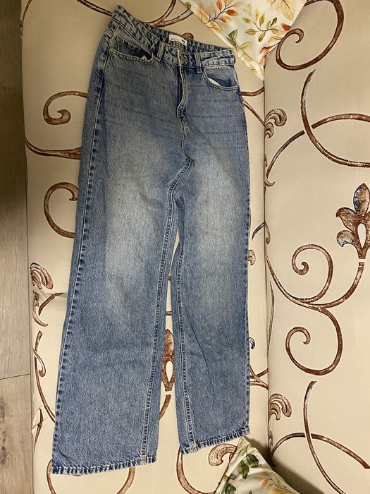 2 blugi dama S wide leg verde si albastru 25 lei