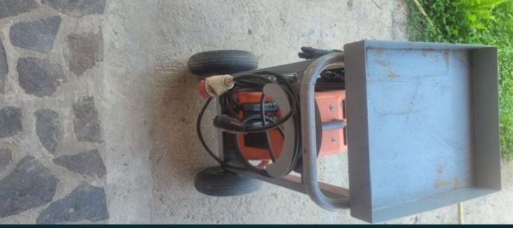 Vând aparat de sudură firma Lorch