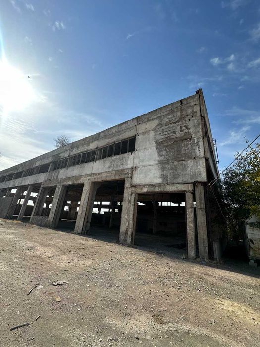 Нотурар ер ва бино ижарага берилади 4.58 гектар