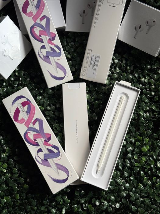 •Pachet - AirPods Pro 3 si Stylus Pencil Pro - Sigilate si Desigilat