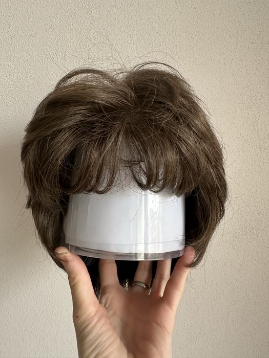 Дамска перука от естествена коса