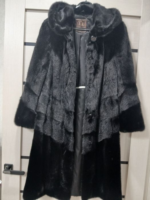 Шубы норковая 46-48 р.