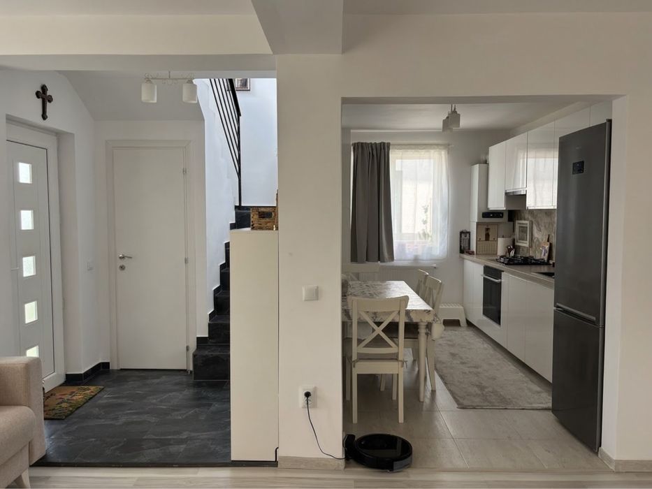 Casa Comuna Berceni P+1 Bulevard