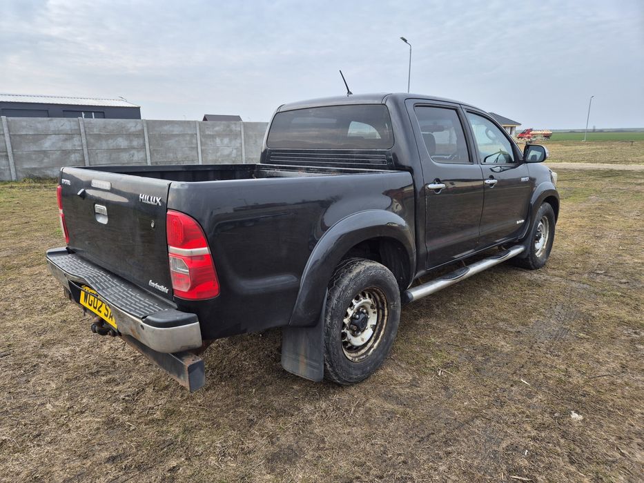 Dezmembrez Toyota Hilux 3.0 Invincible 1kd-ftv 2012-2016