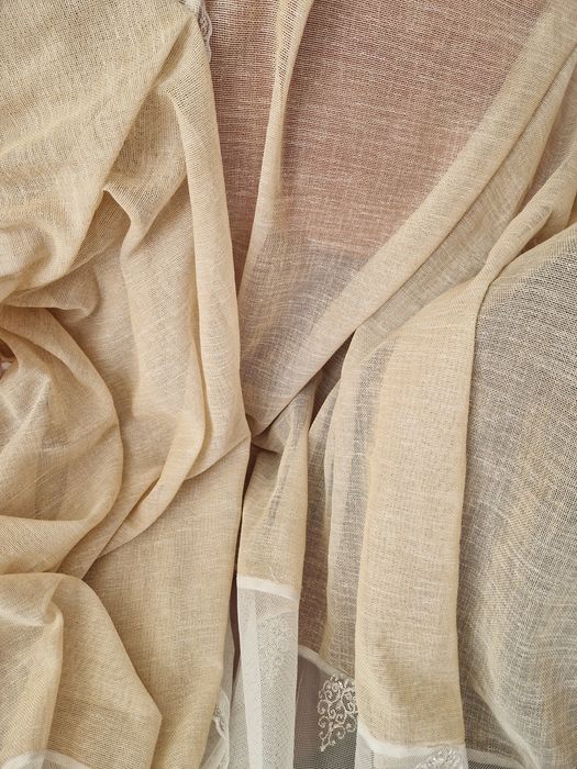 Продам  тюль на кухню