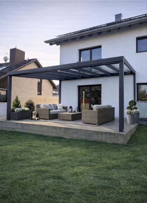 Pergole si terase din lemn rustic