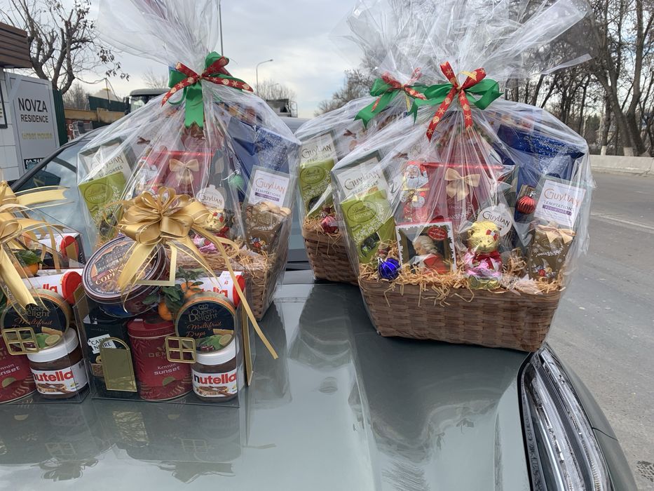 Подарочные корзины к празднику