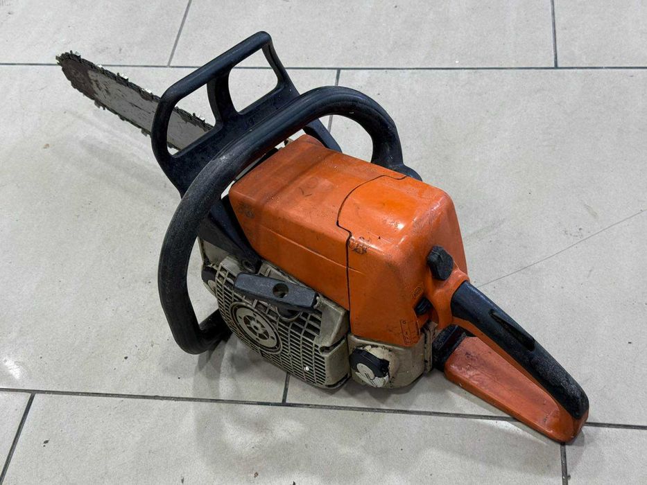 Продава се резачка Shtill 230