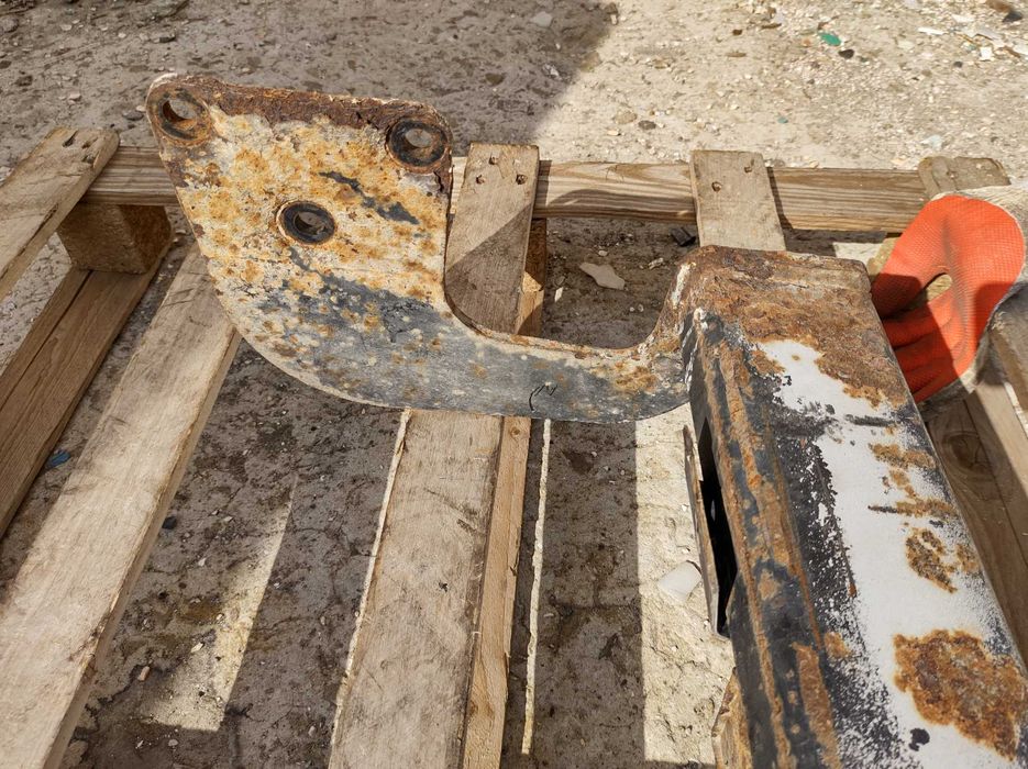 Теглич Стационарен Теглич и Монтаж за Mercedes Vito W638