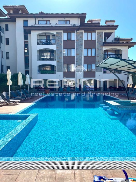 Продава се Двустаен апартамент в Бургас, Сарафово - 104 кв.м за 1635 €/кв.м - Снимка #23