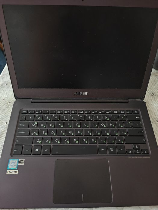 Продава лаптоп ултрабук ultrabook Asus UX305C