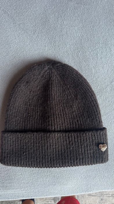 Шапка Juicy Couture