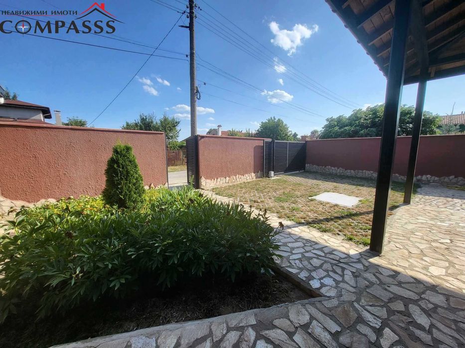 Продава се Къща в с. Плачидол, Област Добрич - 200 кв.м за 925 €/кв.м - Снимка #1