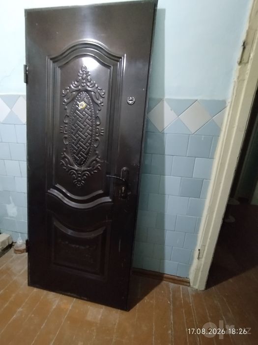 Продаётся железная дверь, размер: 1.90.× 0.75 ‼️‼️‼️