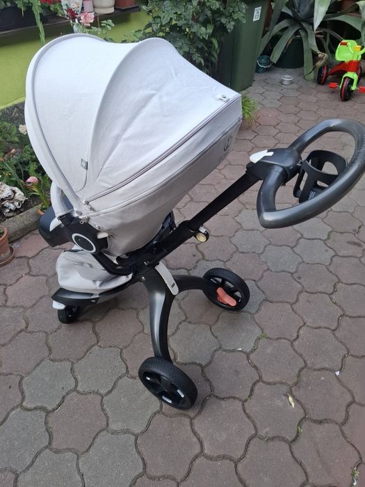 Căruț  Stokke Xplory X 3 in 1 pachet complet stare perfectă !
