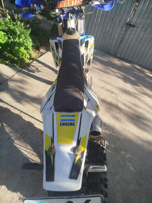 Продам мотоцикл  AVANTIS