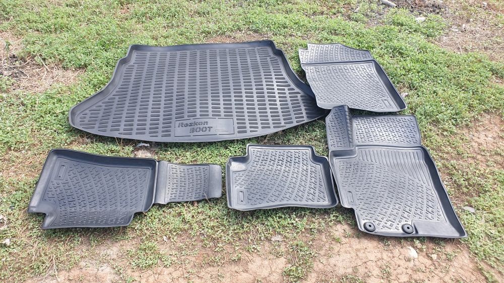 Резиновые коврики на KIA Rio