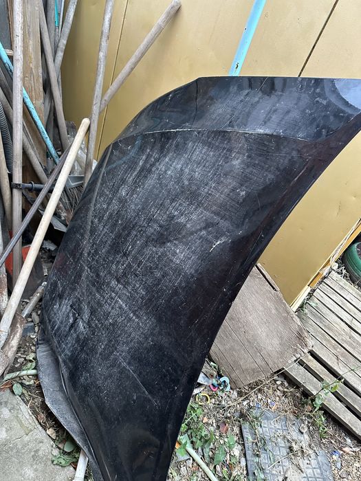 Продам капот субару аутбек