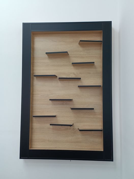 Telefon va aksessuarlar uchun vitrina sotiladi