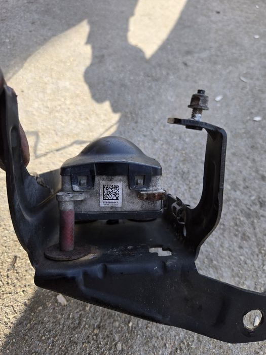 BMW E60 535d ACC мотор / адаптивен круиз контрол
Описание:
Свален о