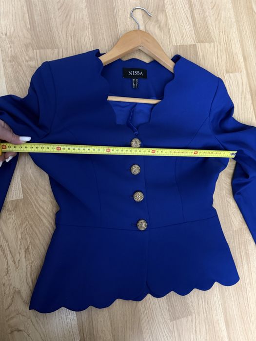 Costum Nissa mar 38