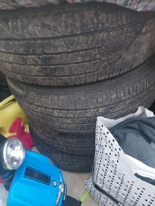 Покрышка 215/60/17