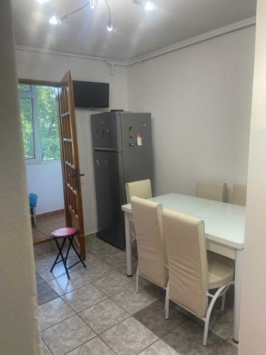 Închiriez apartament 2 camere – București, Str. Gheorghe Latea nr. 14