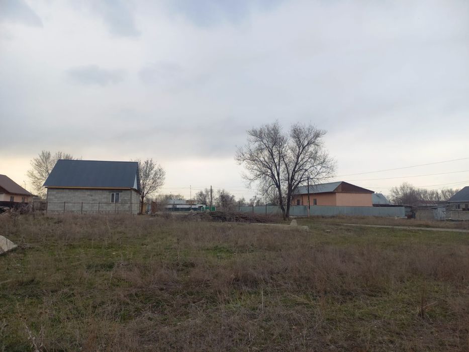 Продается 8 соток земли срочно!