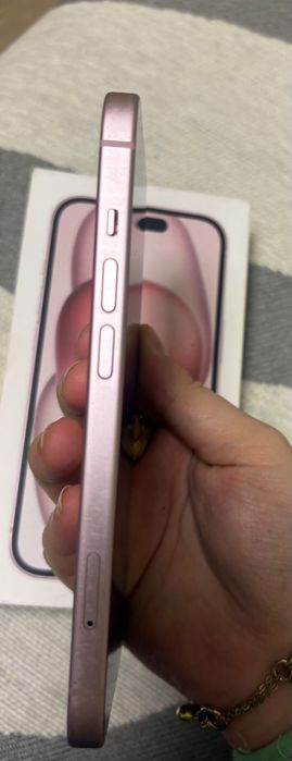 iPhone 15, 128 гб (розовый)