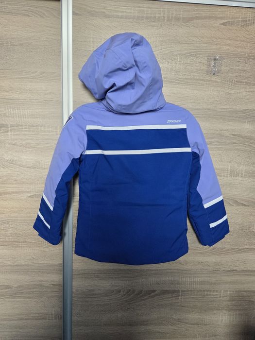 Jacheta de schi Spyder Mărimea.M sau 140 Noua