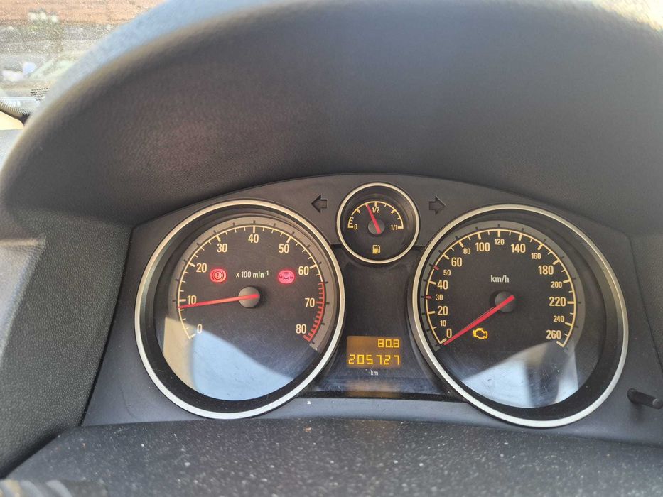 Vand Opel Astra H Hatchback 2006 1.4 Benzina + GPL (perfectă pentru Glovo, Tazz, Wolt, etc)