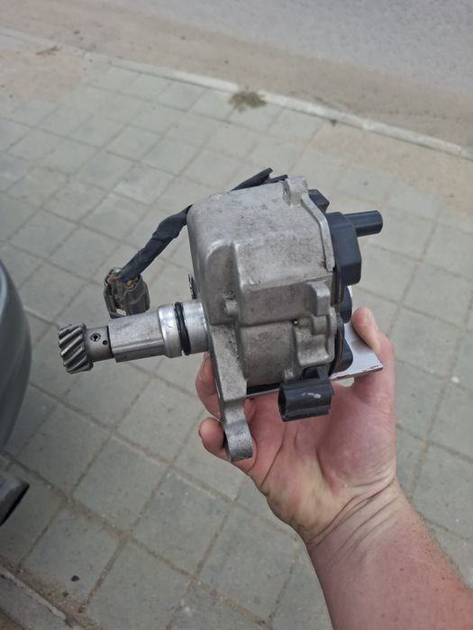 Продам скабу левую на мазду кронус