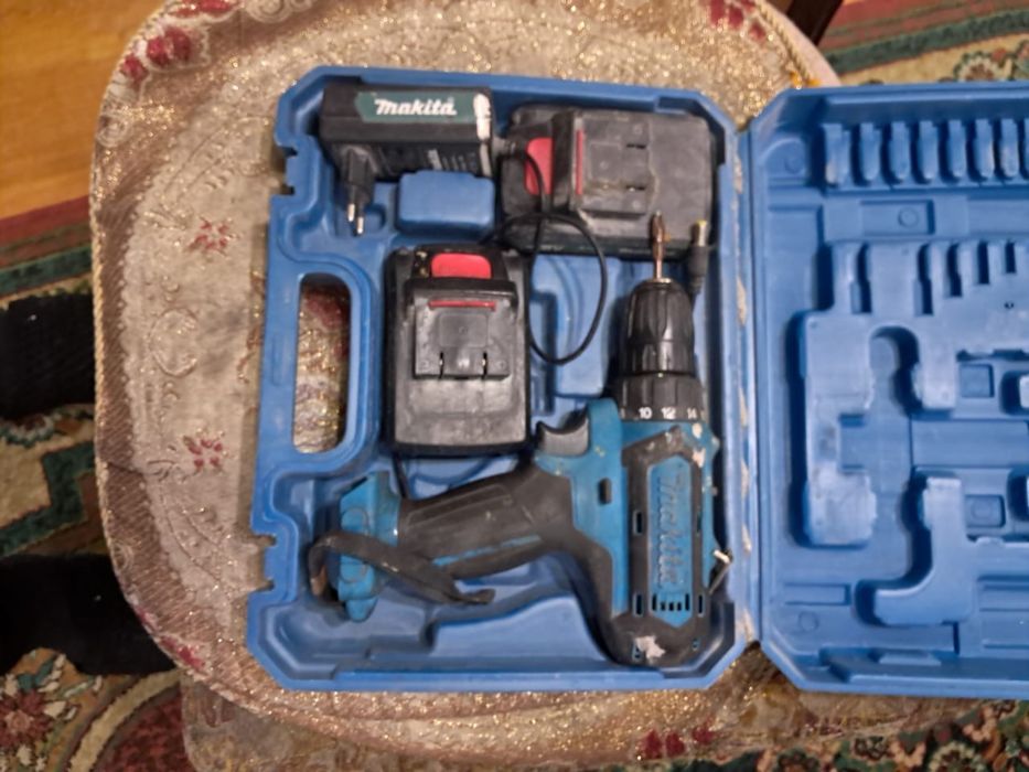 Продам шуруповерт