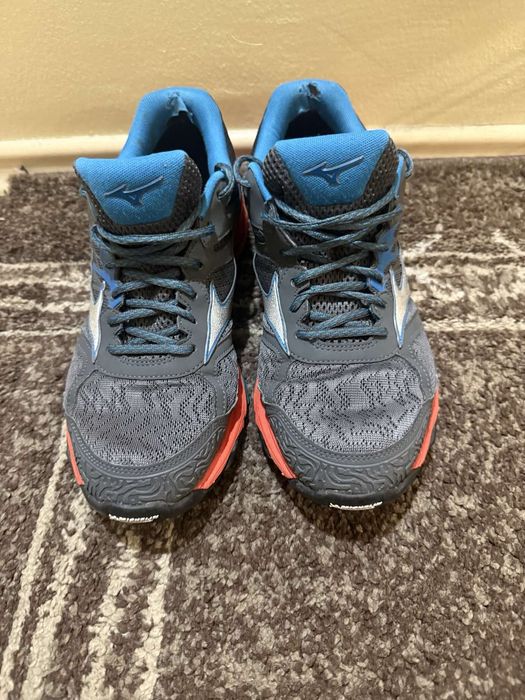 Оригинални Мъжки маратонки Mizuno Gore Tex - 43номер