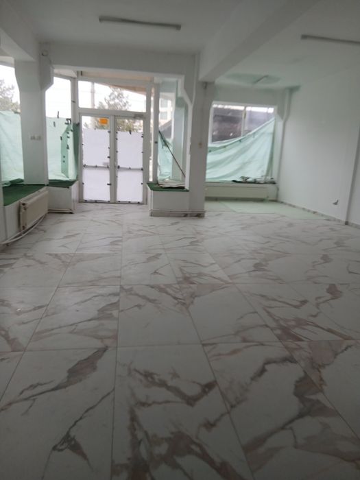 Spațiu comercial de închiriat Onesti