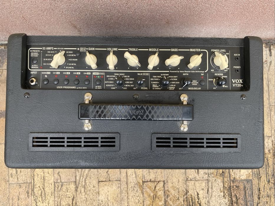 Vox VT20+ / Vox AD15VT amplificator chitara