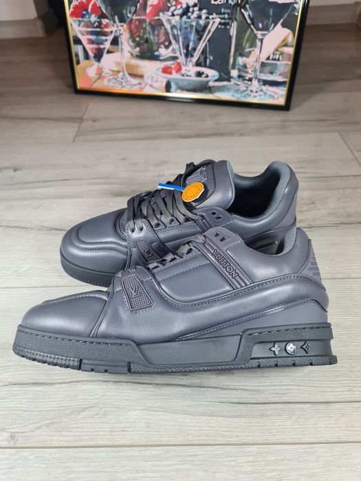 Sneakers-Louis-Vuitton-Gri-Noi-Marimea-43-Poze-Reale-Piele-Naturala-Calitate-Premium