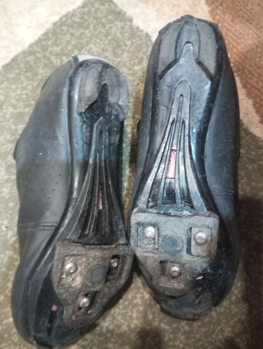 Велотуфли спортивные