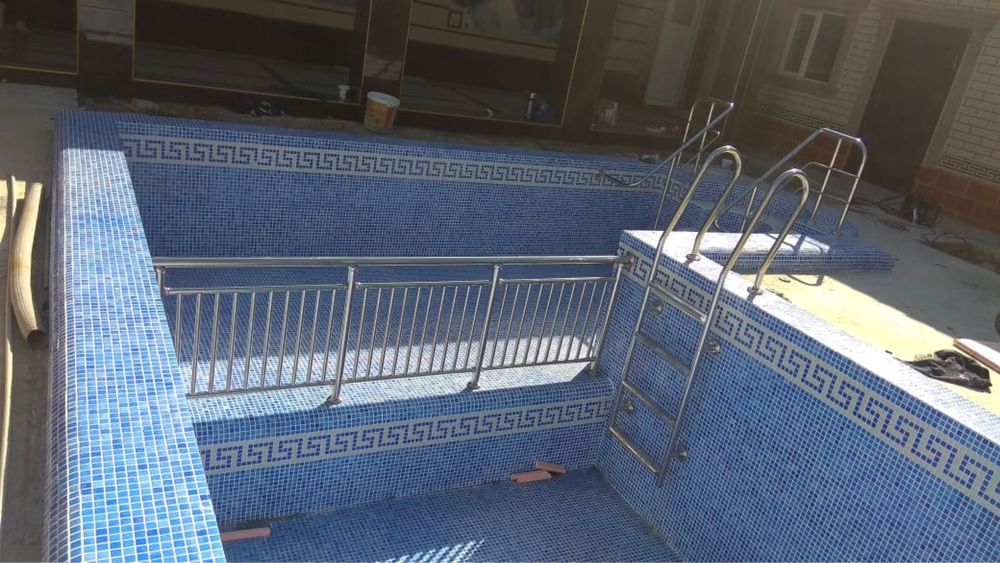 Лестница для Бассейна