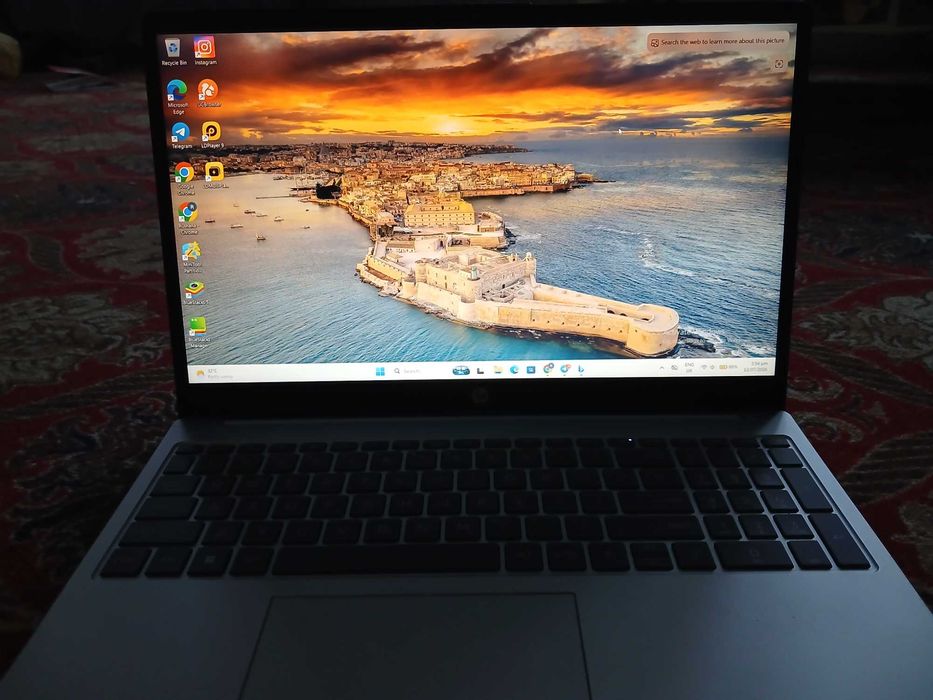 Noutbuk kampyuter hp universal kuchli