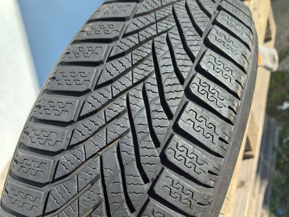 185/60/15 Фалкен ДОТ 2022 г - Само 1 брой гума