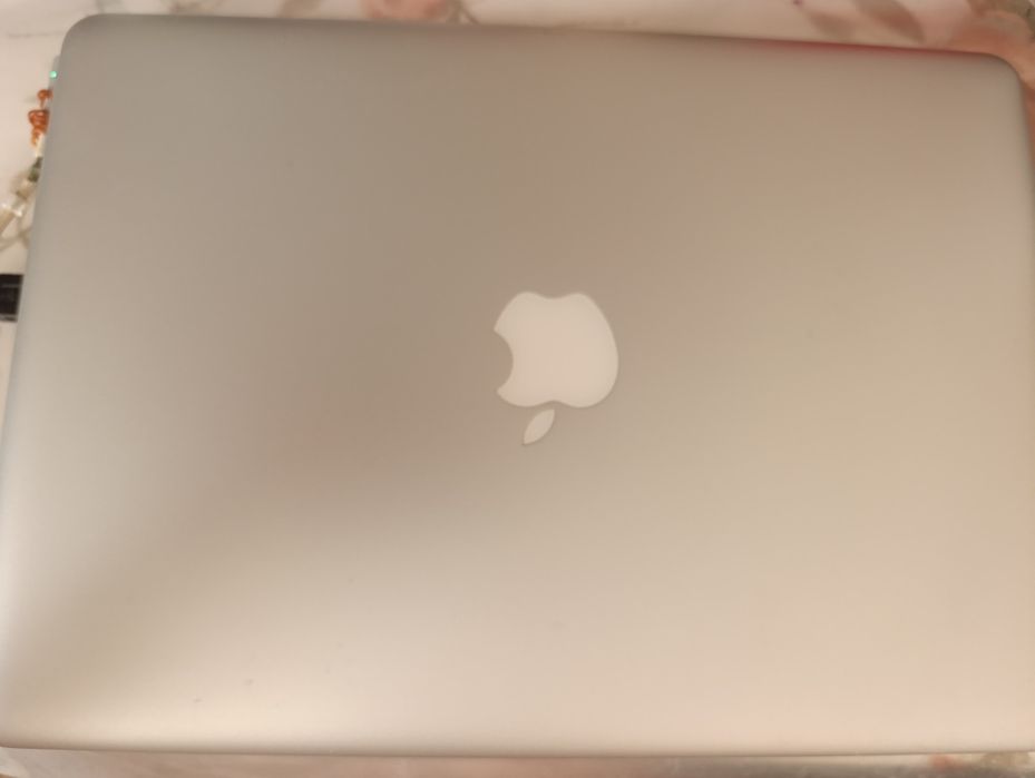 MacBook Pro 2011 года 16/512