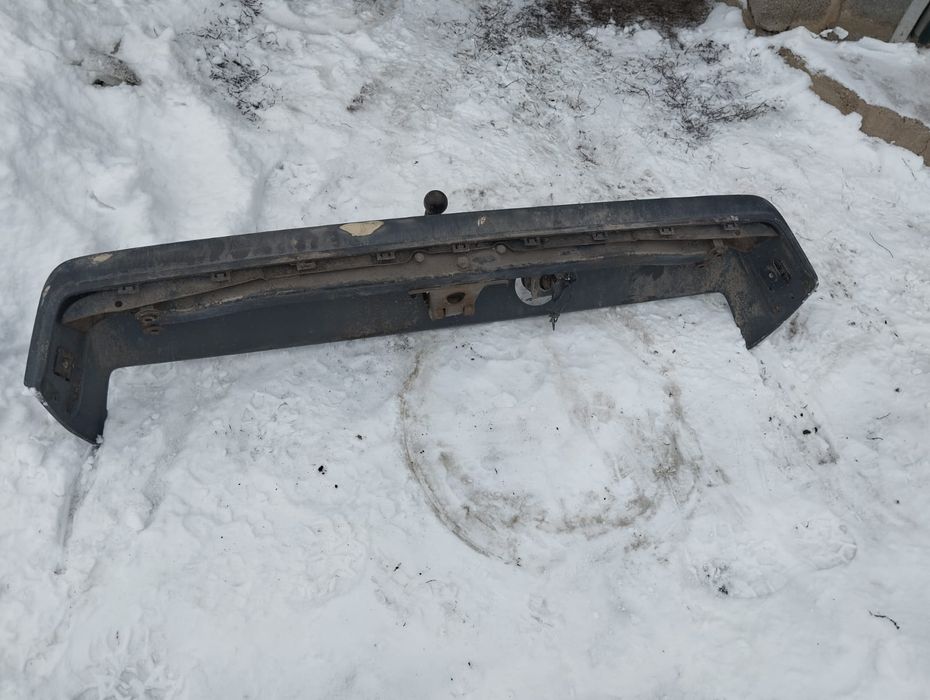 Продам бампера на мерседес